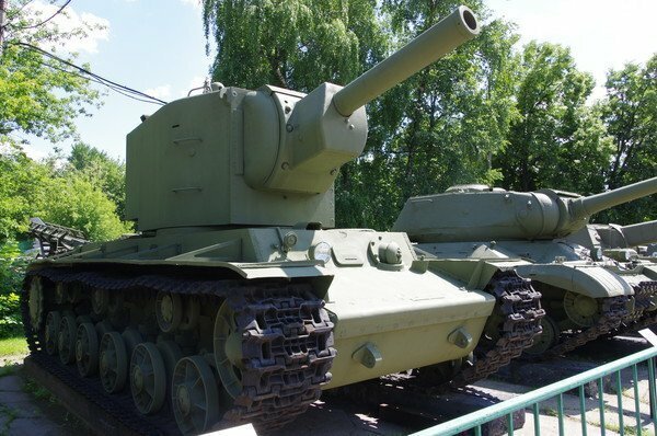 День танкиста: число, месяц, история праздника, поздравления